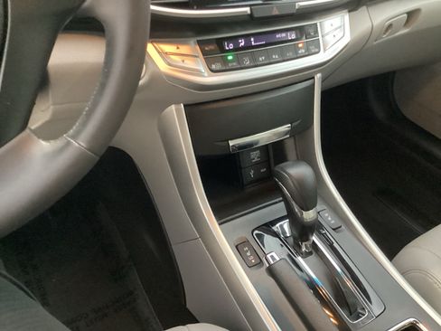 Used 2014 Honda Accord EX-L image 26