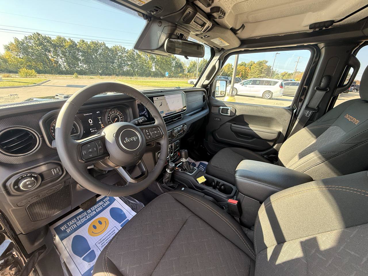 Used 2026 Jeep Gladiator Mojave AWD/4WD image 17