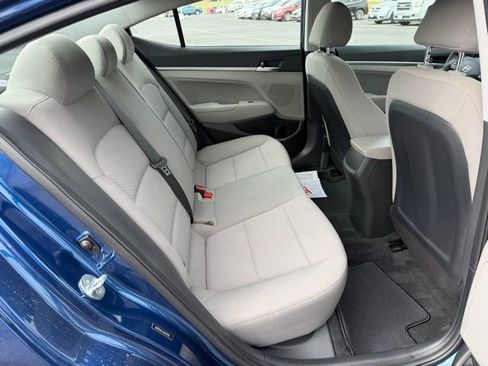 Used 2020 Hyundai Elantra SEL image 9