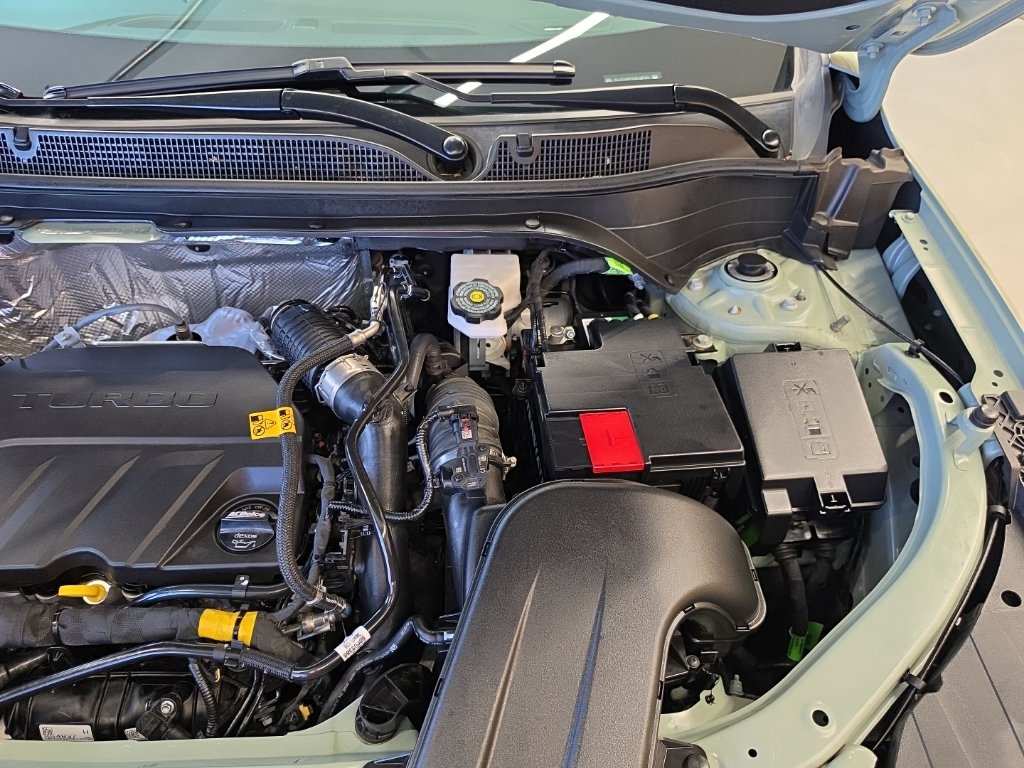 Used 2025 Chevrolet Trax ACTIV FWD image 52