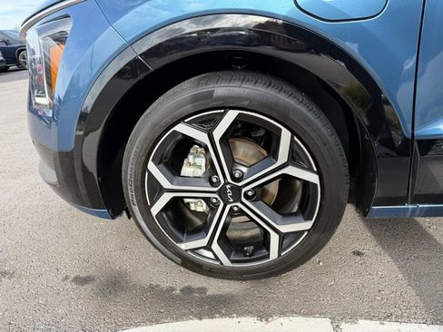 Certified 2023 Kia Niro SX Touring image 10