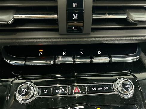 Used 2022 Lincoln Corsair AWD w/ Equipment Group 101A image 18