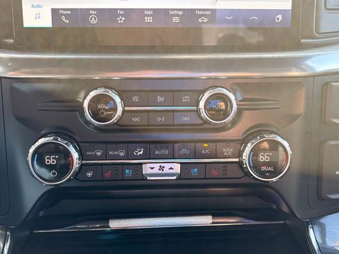 Used 2021 Ford F150 Lariat w/ Equipment Group 502A High AWD/4WD image 25
