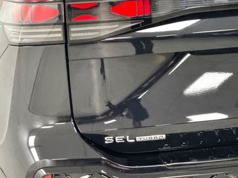 New 2026 Volkswagen Tiguan SEL R-Line AWD/4WD image 26
