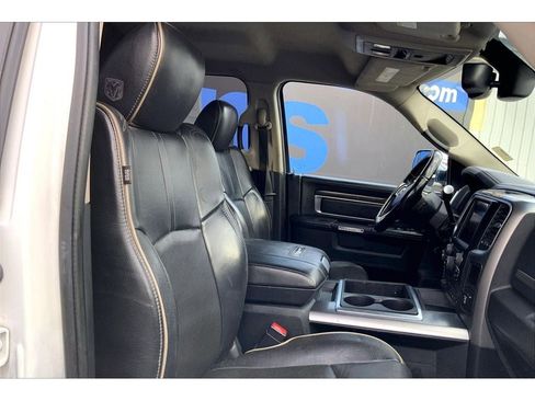 Used 2015 RAM 2500 Limited image 8