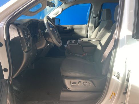 Used 2022 Chevrolet Silverado 1500 Custom w/ LPO, Dark Essentials Package image 10