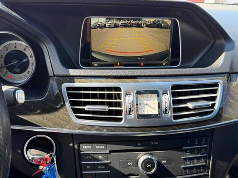 Used 2016 Mercedes-Benz E 350 Sedan image 36