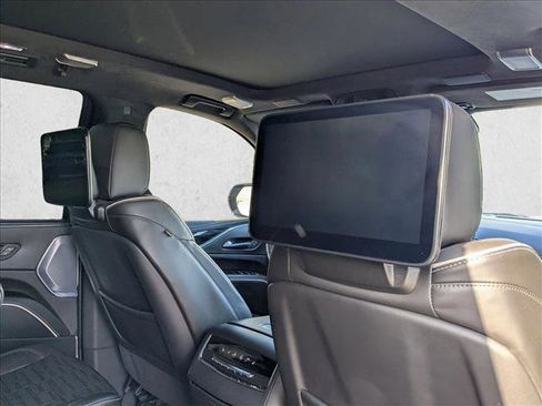 Used 2023 Cadillac Escalade V w/ Heavy-Duty Trailer Package image 24