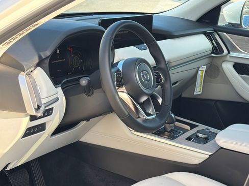 New 2026 MAZDA CX-90 3.3 Turbo w/ Preferred Package image 16