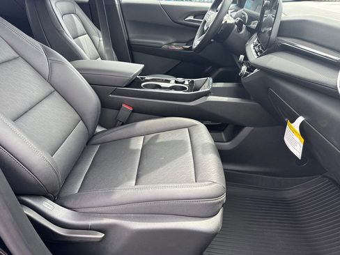 New 2026 Chevrolet Equinox LT image 14