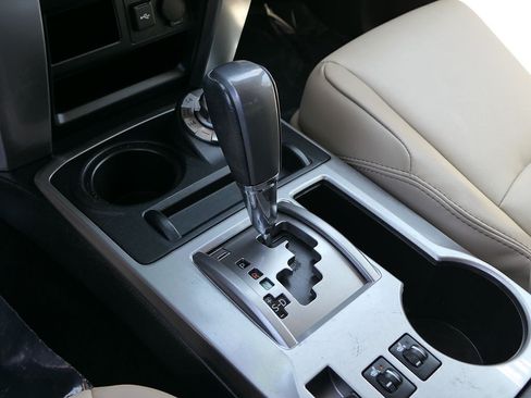 Used 2022 Toyota 4Runner SR5 Premium AWD/4WD image 22