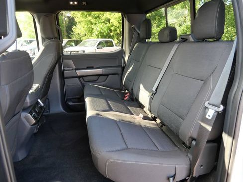 Used 2022 Ford F150 XLT w/ Equipment Group 302A High AWD/4WD image 15