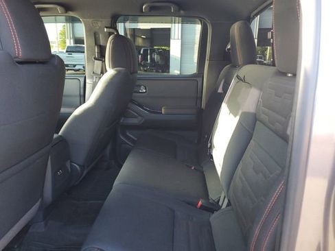 Used 2022 Nissan Frontier PRO-4X w/ Off-Road Protection Package AWD/4WD image 11