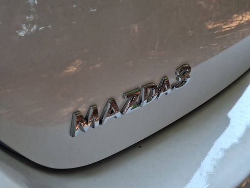 New 2026 MAZDA MAZDA3 s FWD image 6