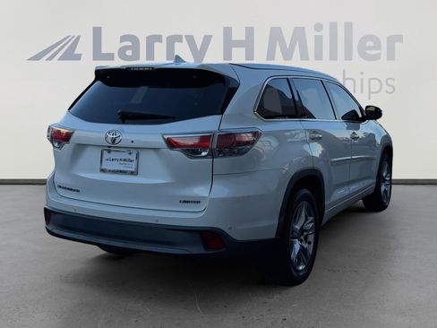 Used 2015 Toyota Highlander Limited image 5