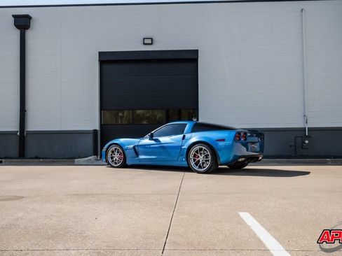 Used 2009 Chevrolet Corvette Z06 w/ Preferred Equipment Group RWD image 59