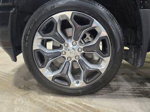 Used 2019 RAM 1500 Limited AWD/4WD image 30