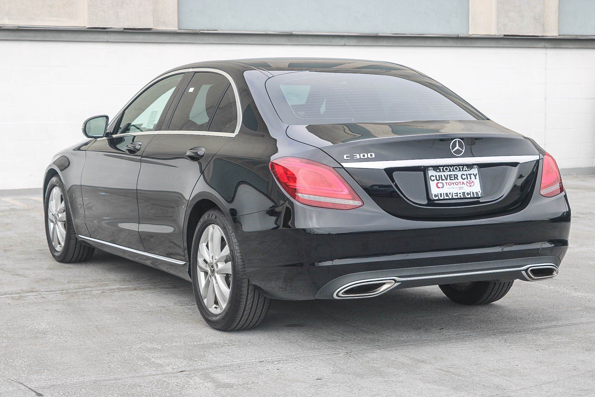 Used 2019 Mercedes-Benz C 300 Sedan image 7