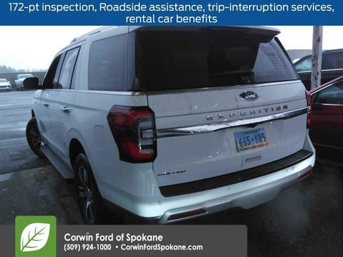 Used 2024 Ford Expedition Limited image 3
