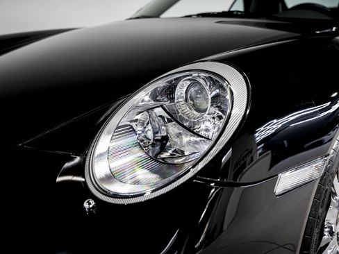 Used 2011 Porsche 911 Carrera 4S image 31