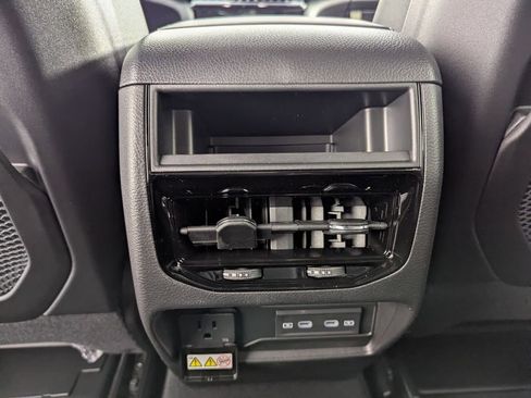 New 2026 Jeep Grand Cherokee Altitude RWD image 23