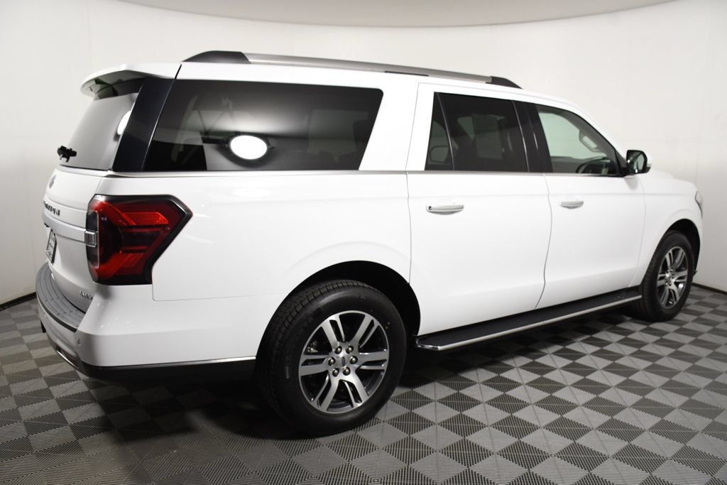 Used 2023 Ford Expedition Max Limited AWD/4WD image 7