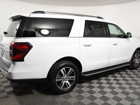 Used 2023 Ford Expedition Max Limited AWD/4WD image 7