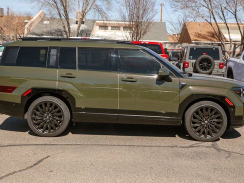 Used 2024 Hyundai Santa Fe Calligraphy image 4