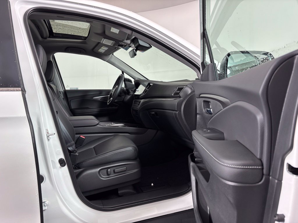 Certified 2026 Honda Ridgeline RTL image 13