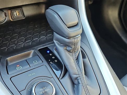 Used 2023 Toyota RAV4 XLE image 13