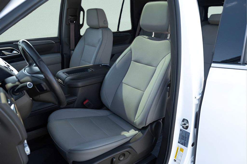 Used 2022 GMC Yukon SLT AWD/4WD image 15