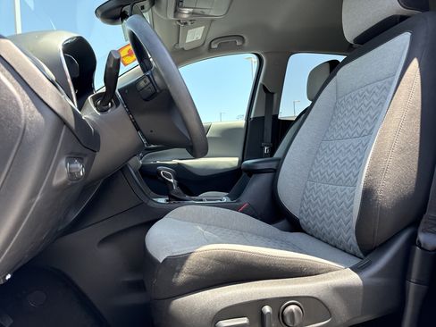 Used 2023 Chevrolet Equinox LS w/ LS Convenience Package AWD/4WD image 16