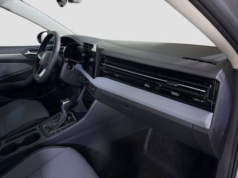 New 2026 Volkswagen Jetta SE image 29