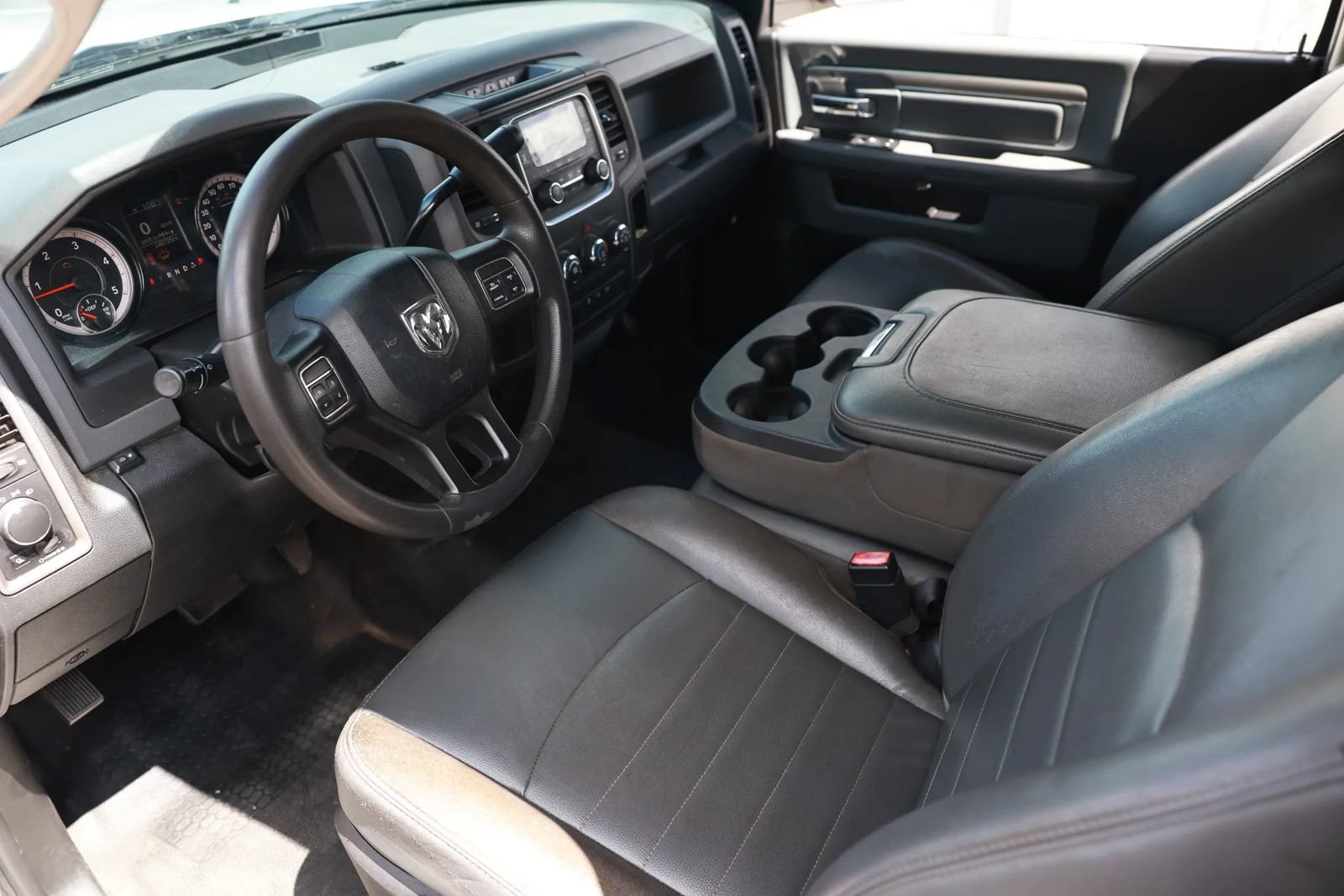 Used 2018 RAM 2500 Tradesman w/ Power & Remote Entry Group RWD image 18
