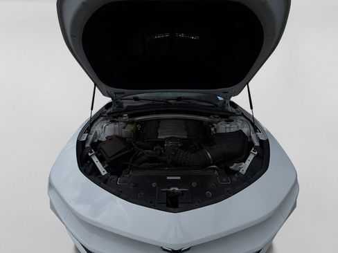 Used 2020 Chevrolet Camaro SS RWD image 34
