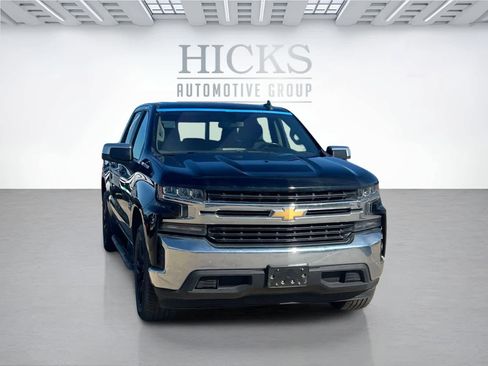 Used 2020 Chevrolet Silverado 1500 LT w/ Texas Edition image 3