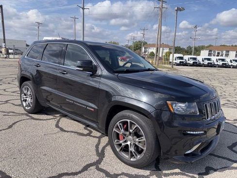 Used 2012 Jeep Grand Cherokee SRT8 w/ Luxury Group II image 3