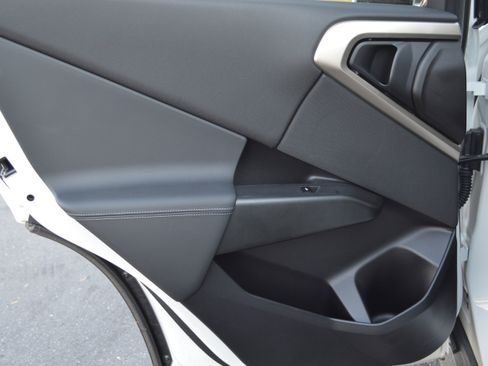 Used 2025 BMW X3 xDrive30i w/ Premium Package image 28