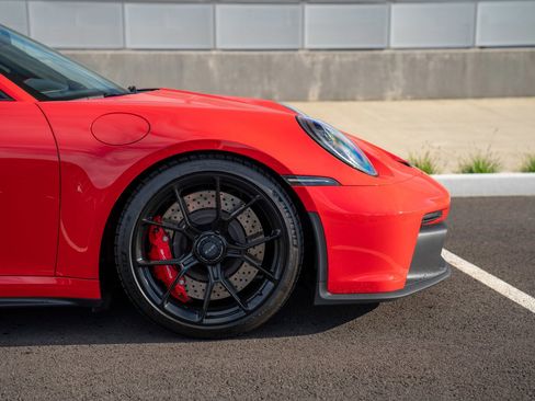 Certified 2022 Porsche 911 GT3 RWD image 9