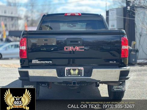 Used 2018 GMC Sierra 1500 SLE w/ SLE Value Package AWD/4WD image 4