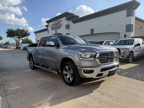 Used 2020 RAM 1500 Laramie AWD/4WD image 2