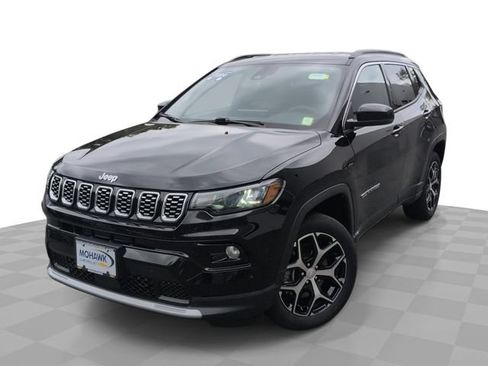 Used 2024 Jeep Compass Limited AWD/4WD image 1