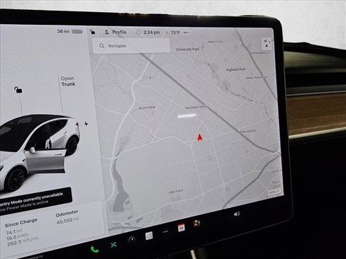 Used 2020 Tesla Model Y Long Range image 11