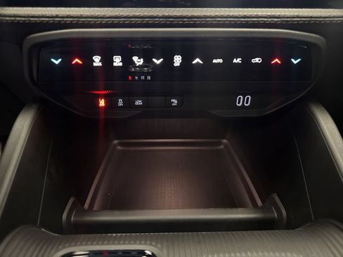 New 2026 Jeep Cherokee Limited AWD/4WD image 21