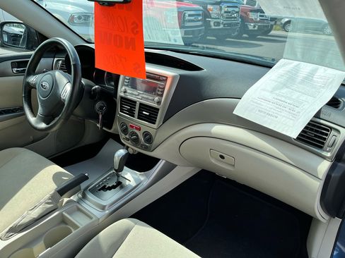 Used 2010 Subaru Impreza 2.5i Premium image 19