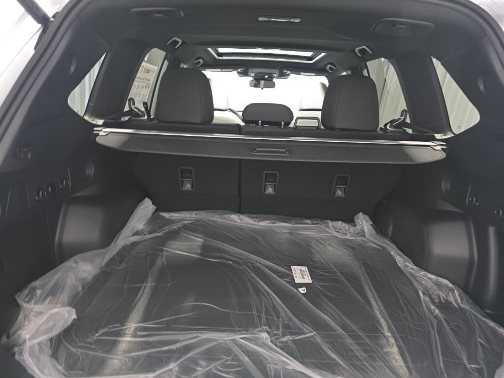 New 2026 Subaru Forester Touring AWD/4WD image 10