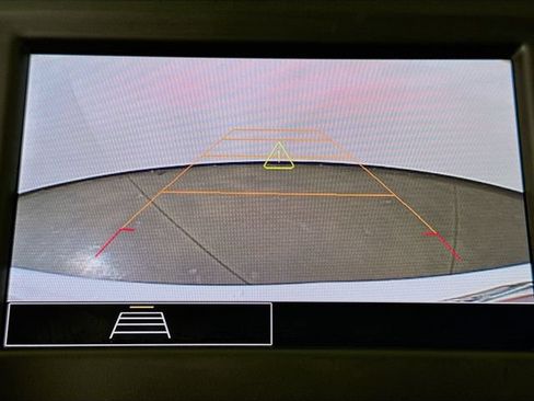 Used 2022 Chevrolet Equinox RS AWD/4WD image 12