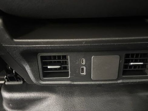 Used 2024 Chevrolet Silverado 1500 W/T w/ WT Value Package AWD/4WD image 18