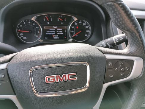 Used 2023 GMC Acadia SLE w/ Driver Convenience Package FWD image 21