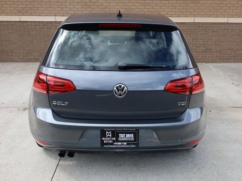 Used 2015 Volkswagen Golf S image 9